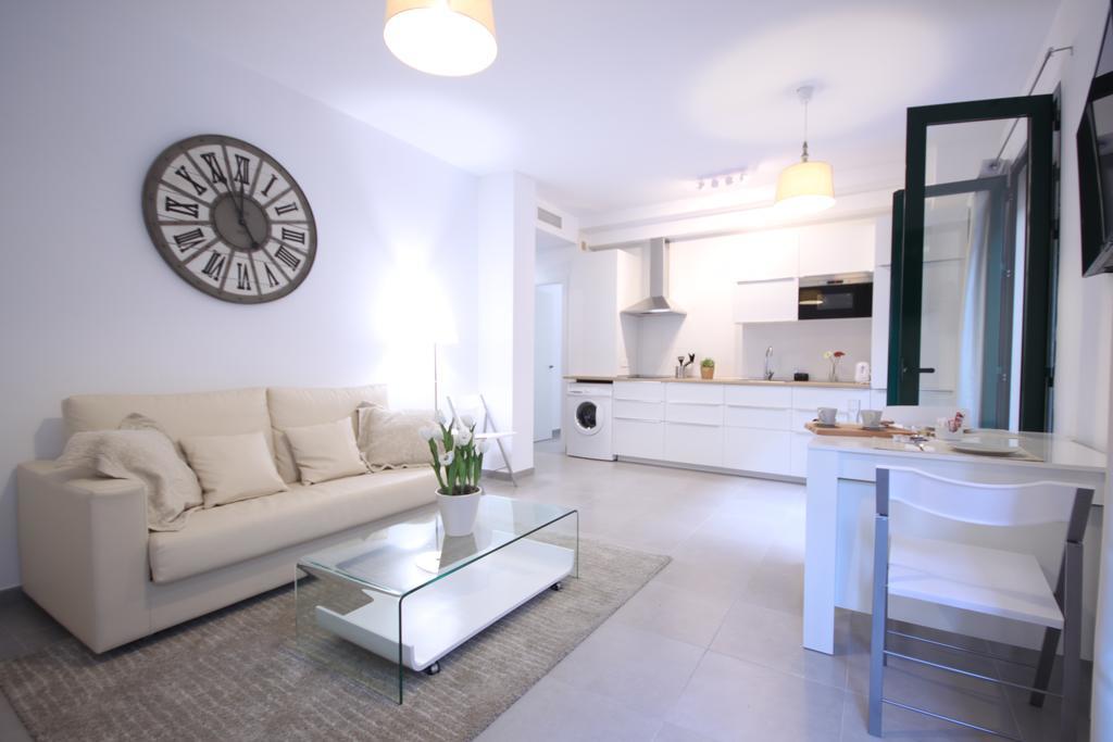 Holidays2Malaga Flamenco Apartments Extérieur photo